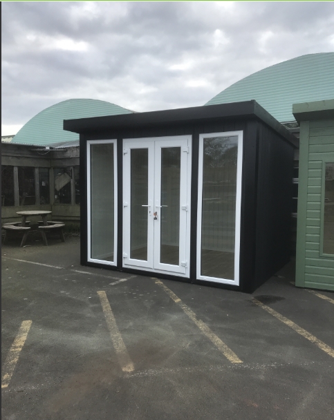 EX DISPLAY 10ft x 8ft Ashbourne Composite